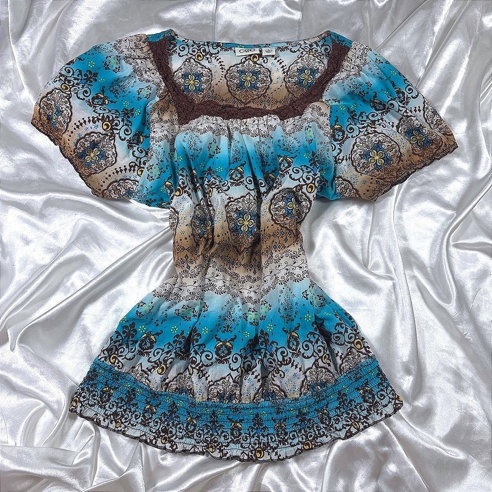 y2k Cato Blouse Blue Excellent Paisley Crochet Trim Smocked Waist Top